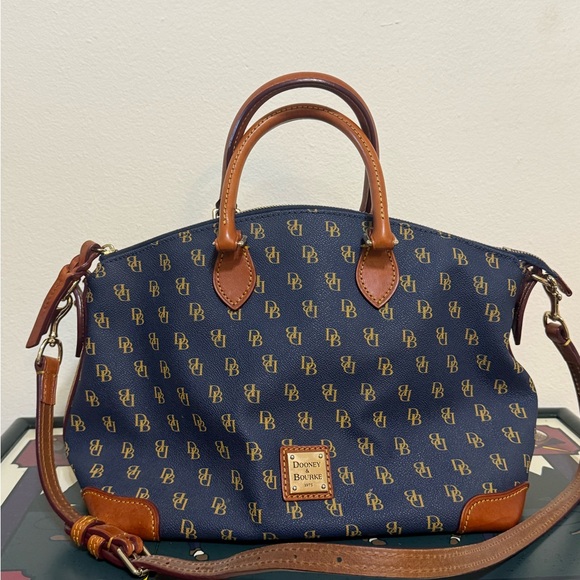 Dooney & Bourke Handbags - Dooney &‎ Bourke Gretta Women's Satchel/Top Handle Bag, Large